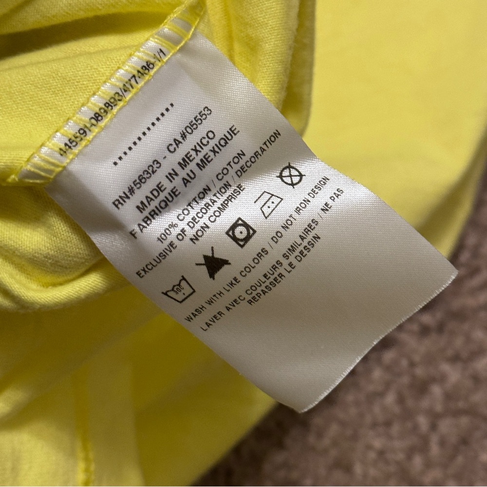 Nike NYC Big Apple Shirt Mens Large Yellow Pullover Long Sleeve Logo Casual - Picture 10 of 10